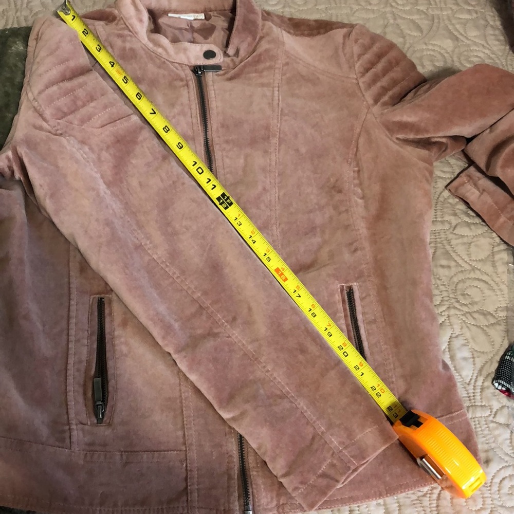 Dress barn Westport 1962 Blush Velour Jacket! - Picture 14 of 14